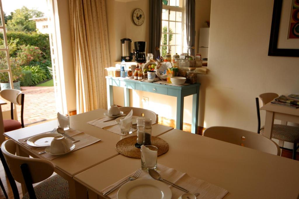 Melville Manor Guest House Johannesburg Exterior foto