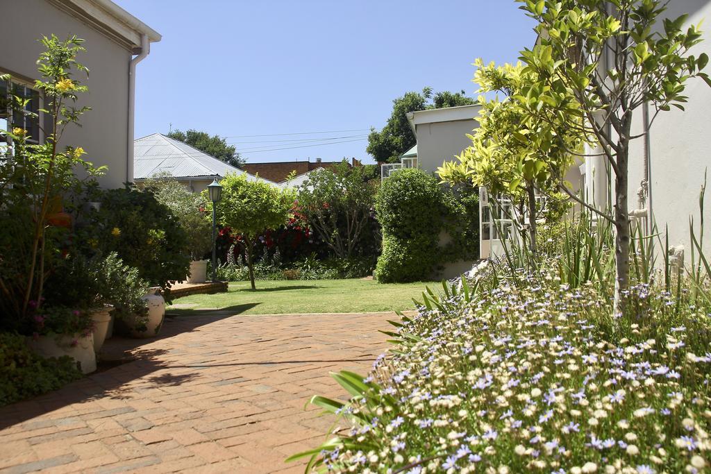 Melville Manor Guest House Johannesburg Exterior foto