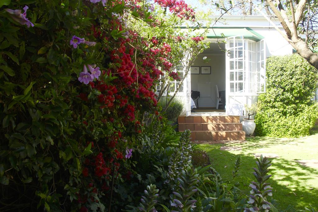 Melville Manor Guest House Johannesburg Exterior foto